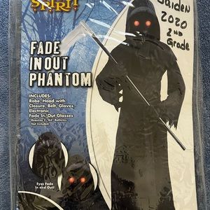 Fade in out phantom costume kids size medium 8-10